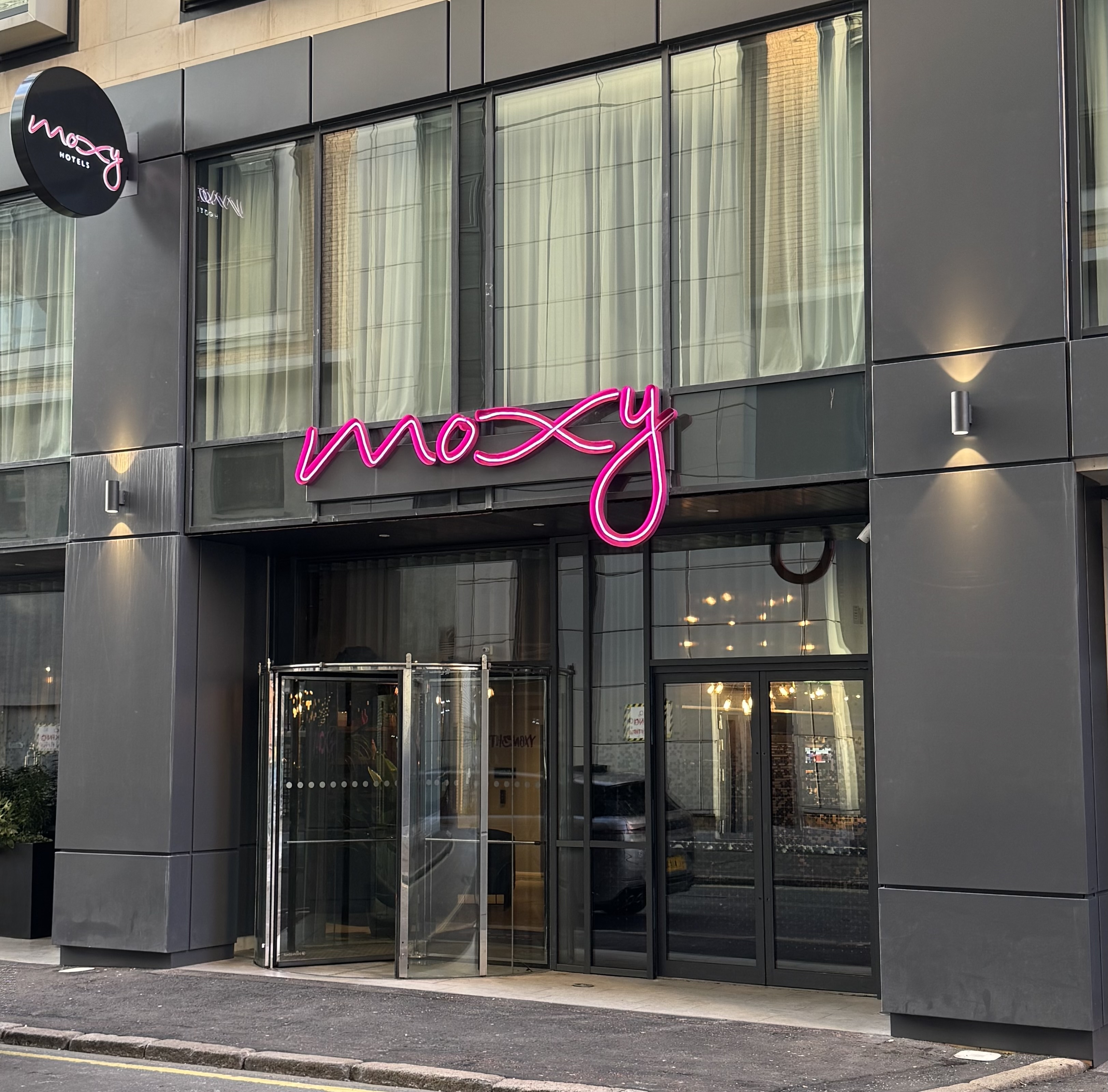 Moxy