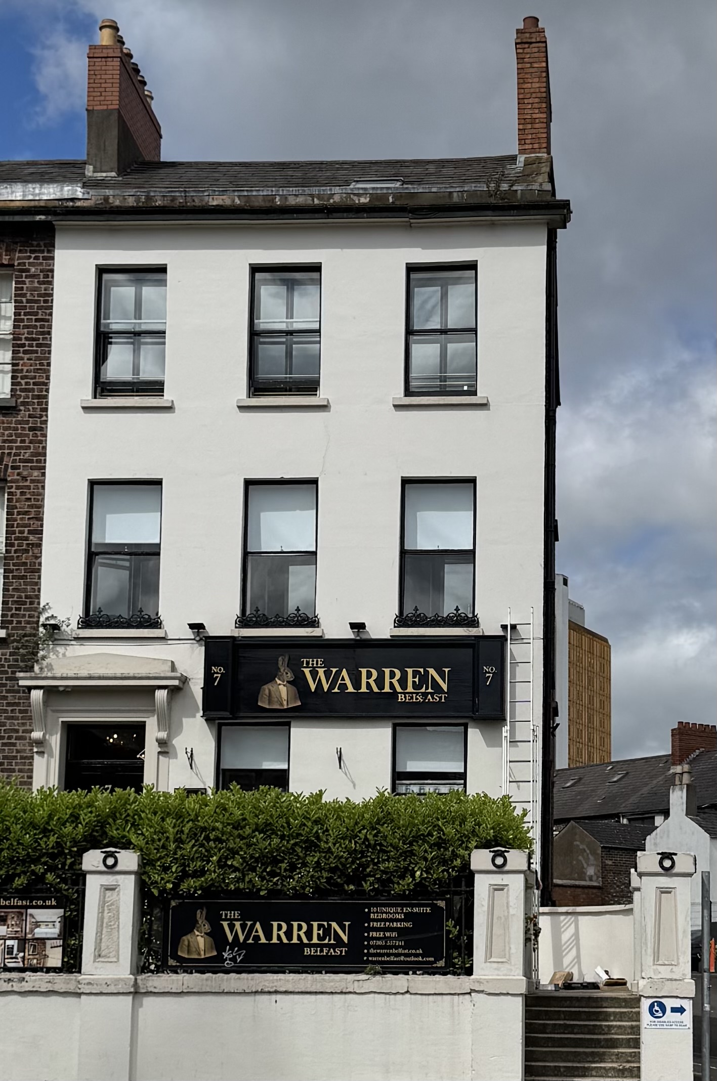 The  Warren